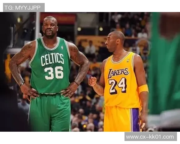 科比与奥尼尔联手对抗凯尔特人传奇的巅峰对决 科比与奥尼尔联手对抗凯尔特人传奇的巅峰对决