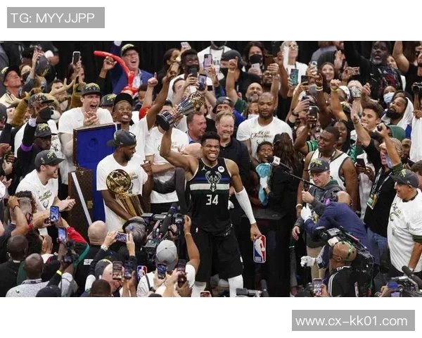 热火与雄鹿G2精彩全场回放关键时刻与精彩瞬间回顾 热火与雄鹿G2精彩全场回放关键时刻与精彩瞬间回顾