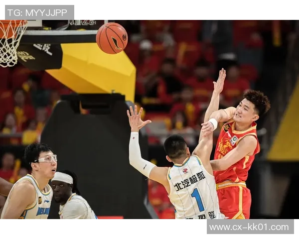 2016年1月3日CBA精彩对决首钢队迎战东莞队全场回顾与精彩瞬间分析