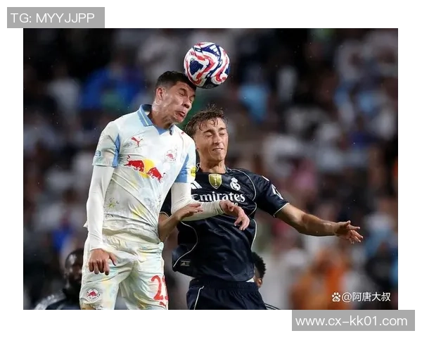 世俱杯半决赛精彩对决河床挑战阿尔艾因争夺决赛资格